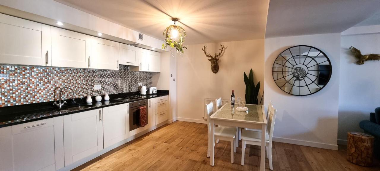 Loch Ness - Luxury Highland Retreat In Scotland Leilighet Fort Augustus Eksteriør bilde
